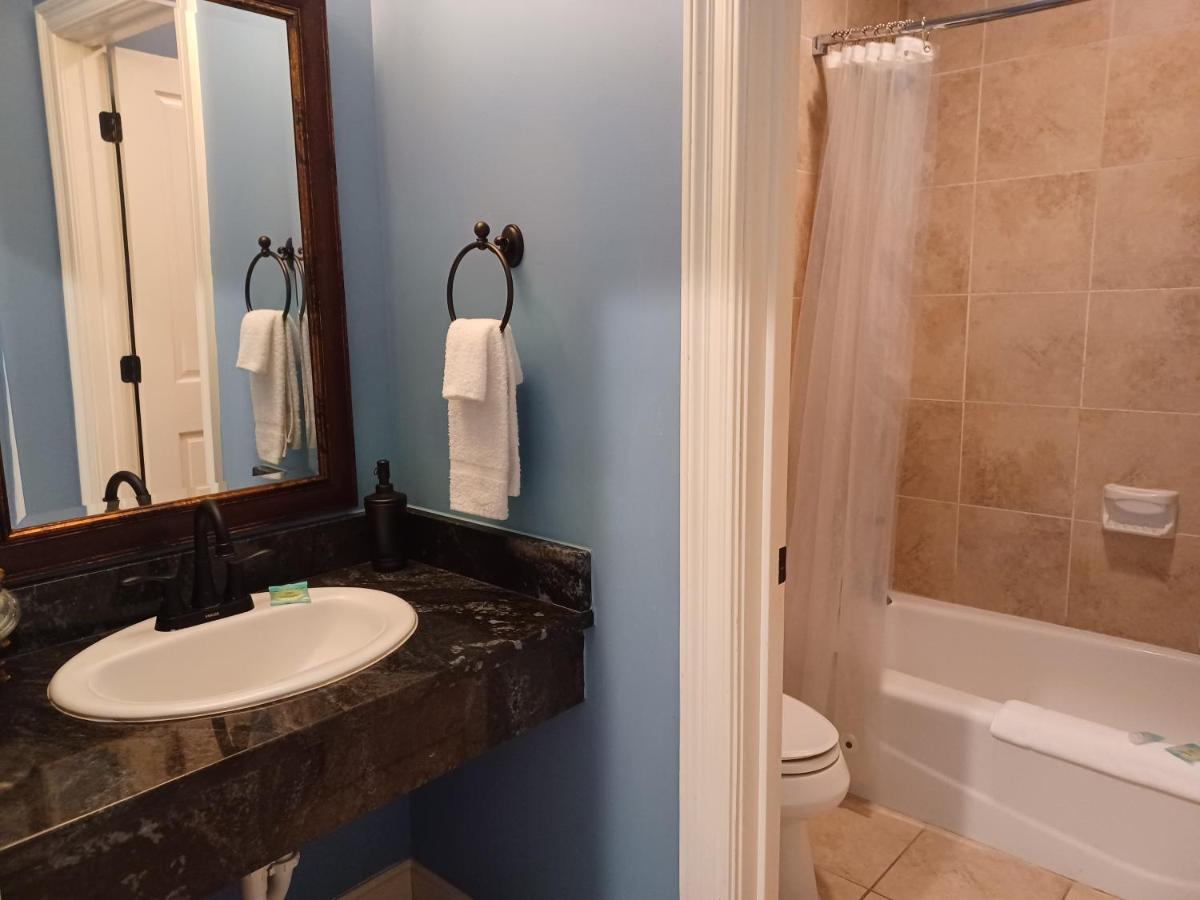 Natchez Manor Bed & Breakfast 외부 사진